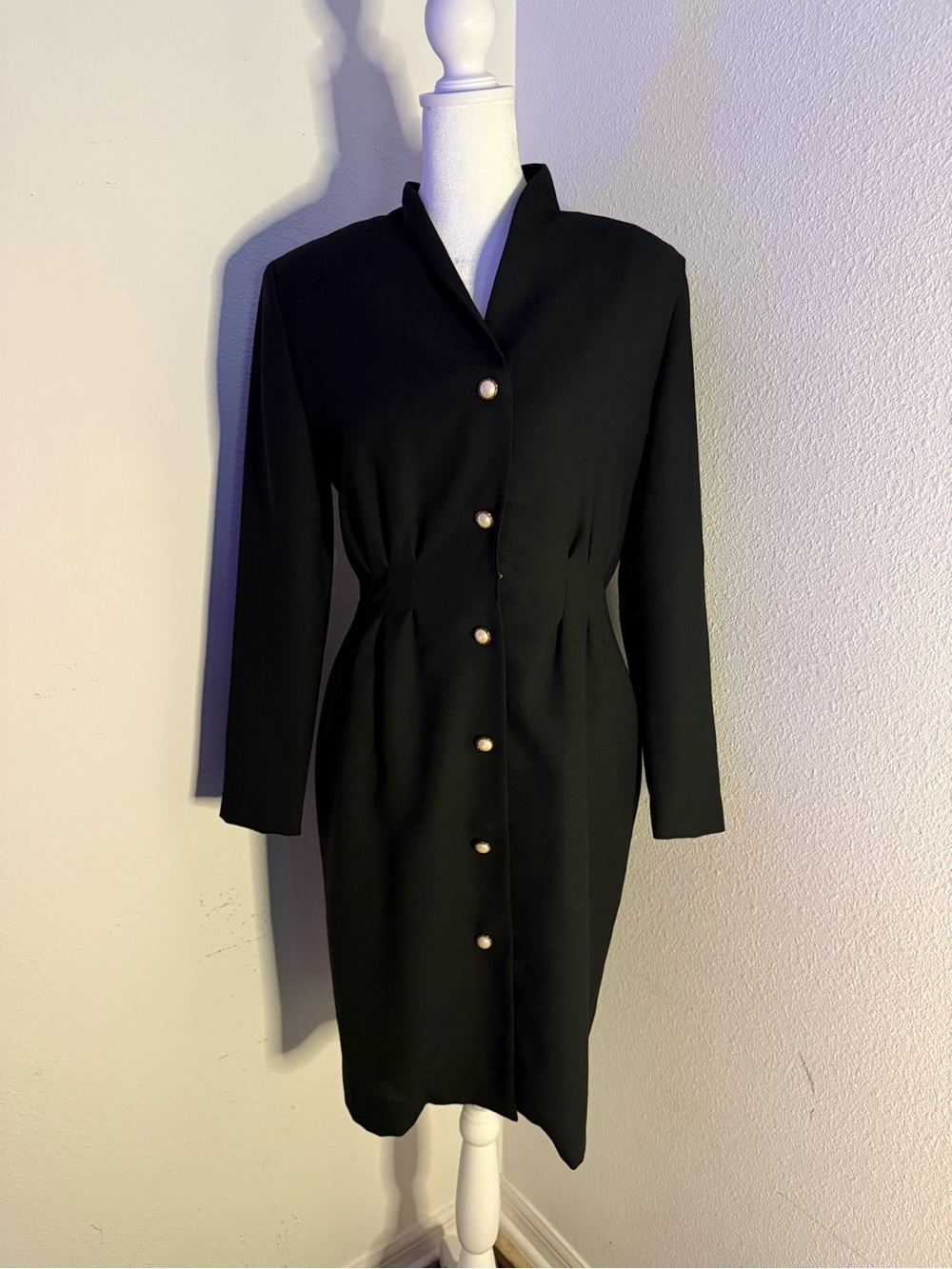 Bichon by Sara Edwards Vintage 90s Black Midi Coat Dress Pearl Button Front SZ 4